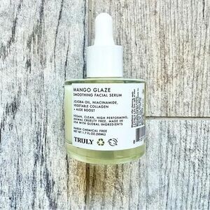 Truly Mango Glaze Smoothing Facial Serum is a 1.7oz, NEW